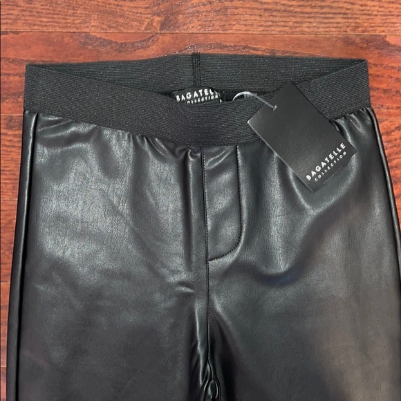 NWT Bagatelle Faux Leather Leggings - Picture 5 of 5